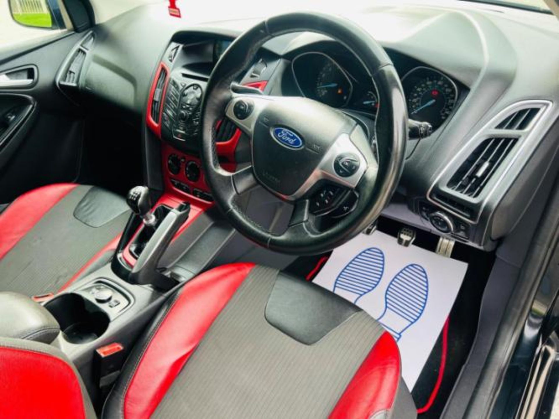 2012 FORD FOCUS 1.6T ECOBOOST ZETEC S (S/S) 5DR HATCHBACK>>--NO VAT ON HAMMER--<< - Image 30 of 40