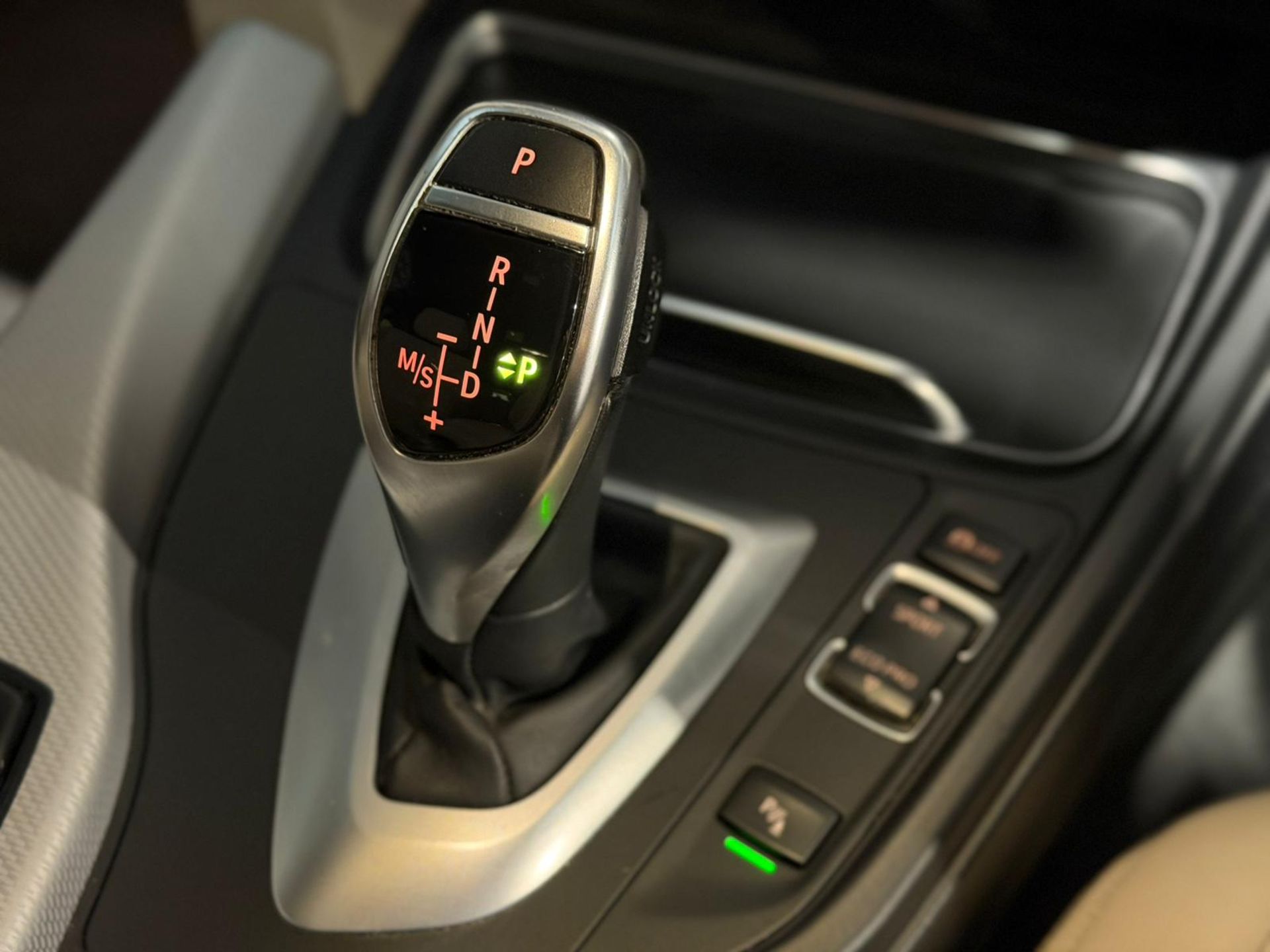 2016 BMW 3 SERIES 335D XDRIVE M SPORT TOURING – EURO 6 >>--NO VAT ON HAMMER--<< - Image 23 of 60