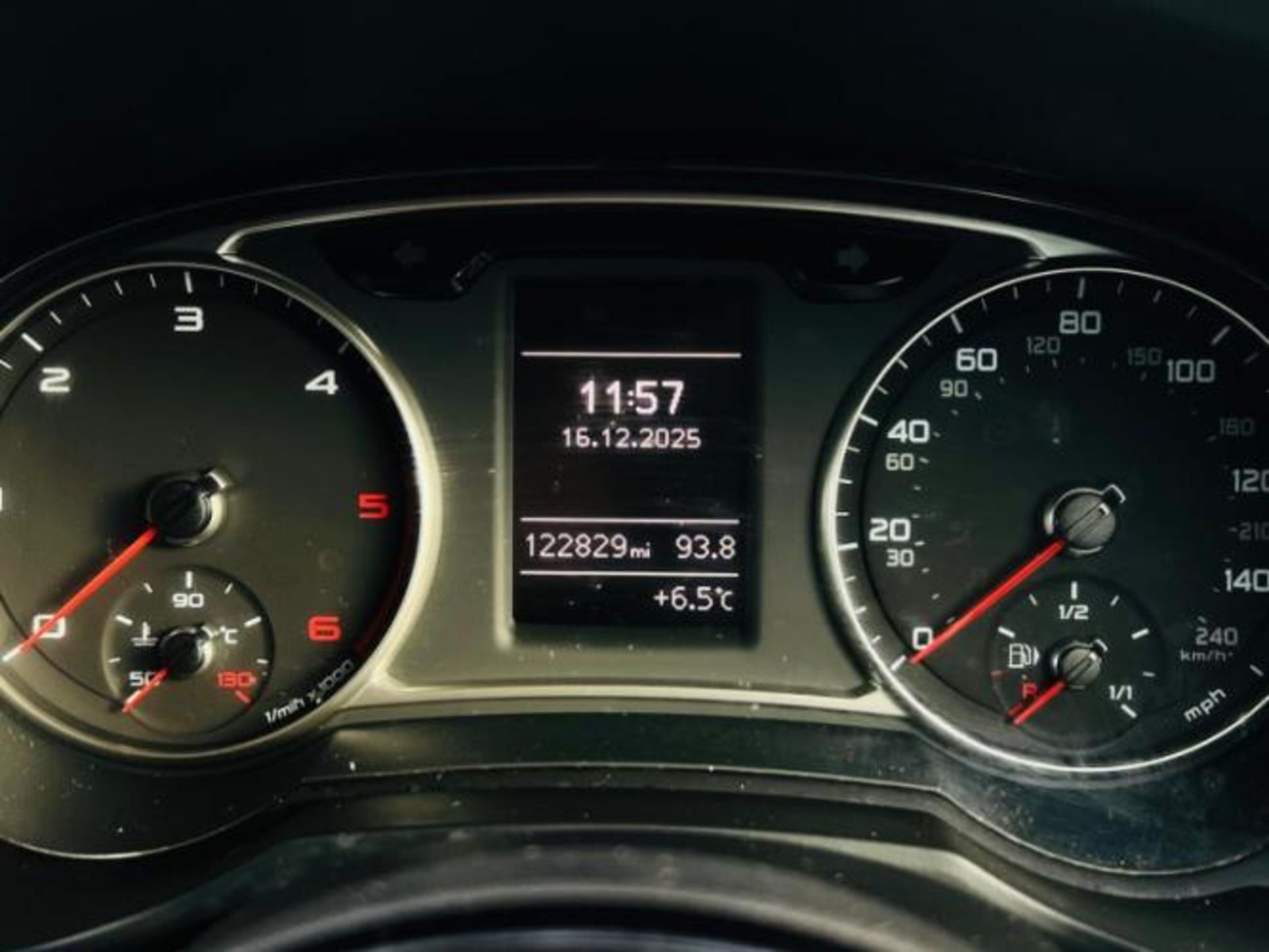 2012 AUDI A1 1.6 TDI S LINE (S/S) 3DR DIESEL MANUAL HATCHBACK BLUE >>--NO VAT ON HAMMER--<< - Image 22 of 25