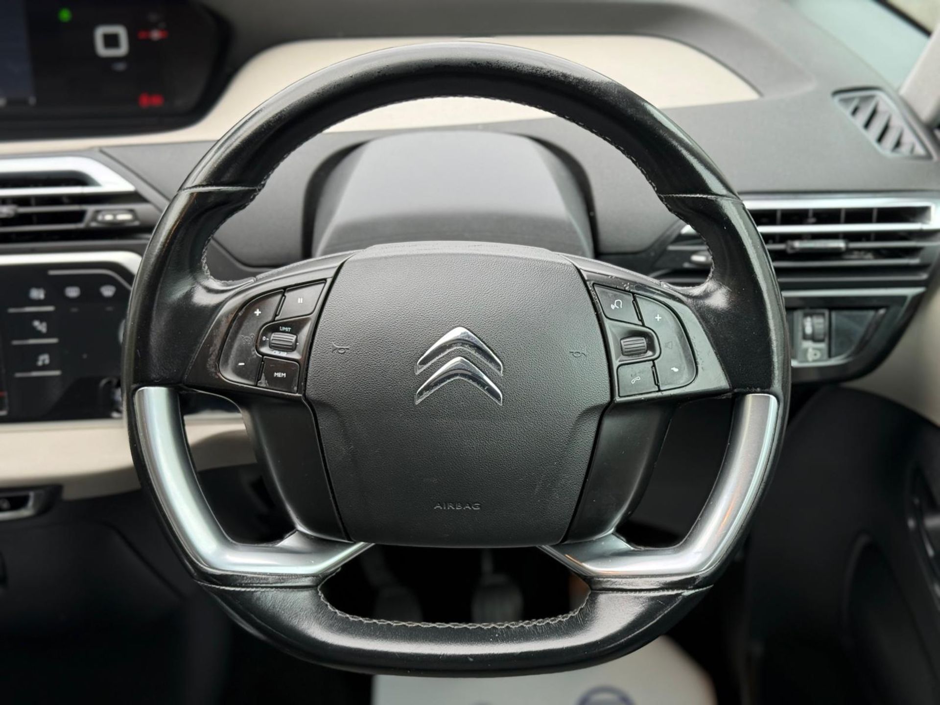 **(ONLY 83K MILEAGE)** 2017 CITROËN C4 GRAND PICASSO FEEL PURETECH S&S>>--NO VAT ON HAMMER--<< - Image 18 of 30