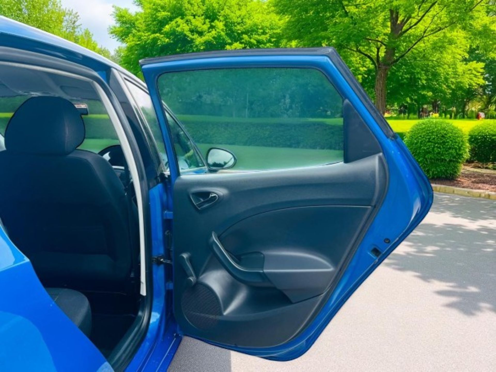 2012 SEAT IBIZA 2.0 TDI CR FR 5DR – 117,512 MILES >>--NO VAT ON HAMMER--<< - Image 13 of 38