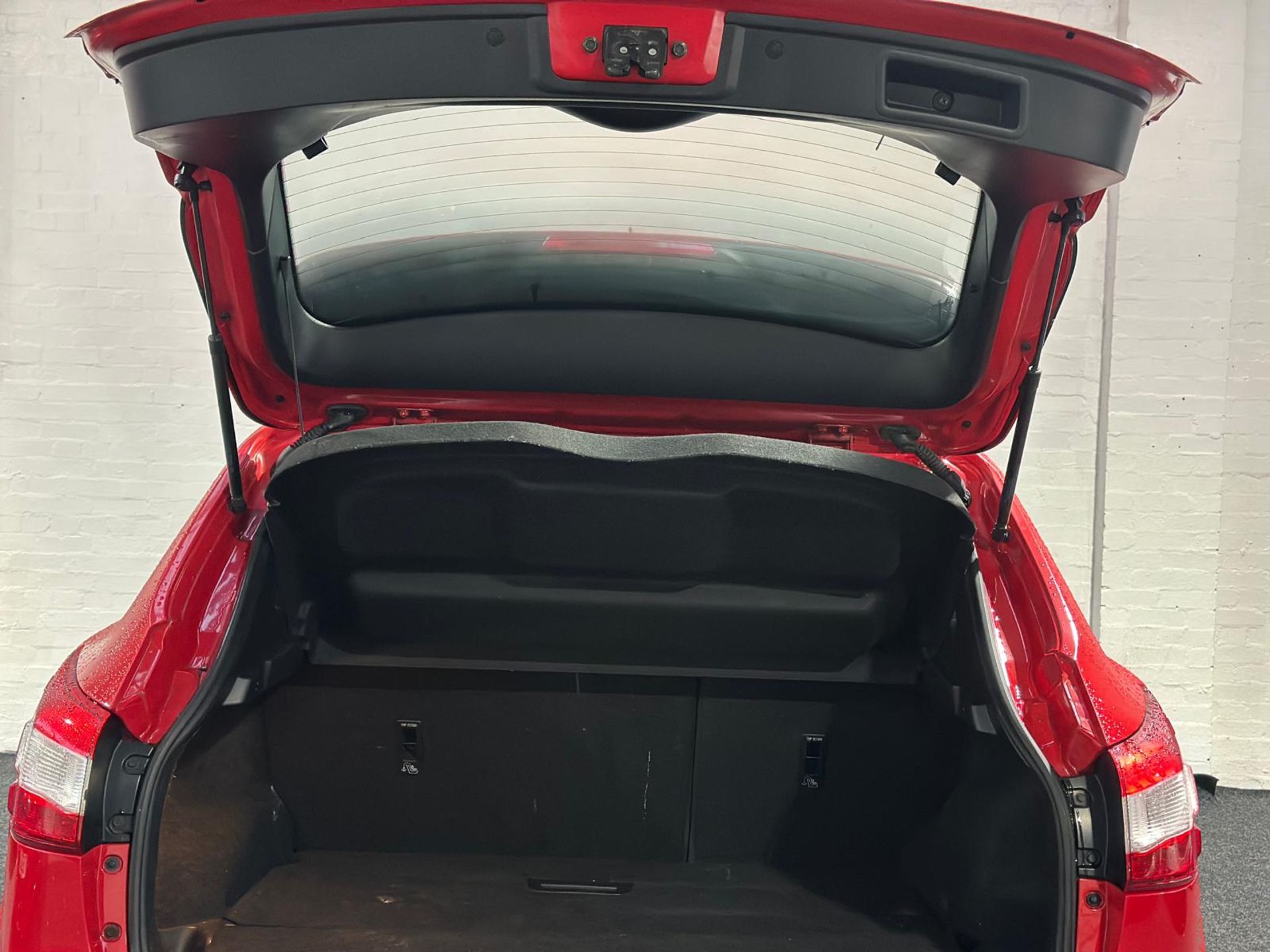 2015 NISSAN QASHQAI ACENTA DIG-T >>--NO VAT ON HAMMER--<< - Image 31 of 38