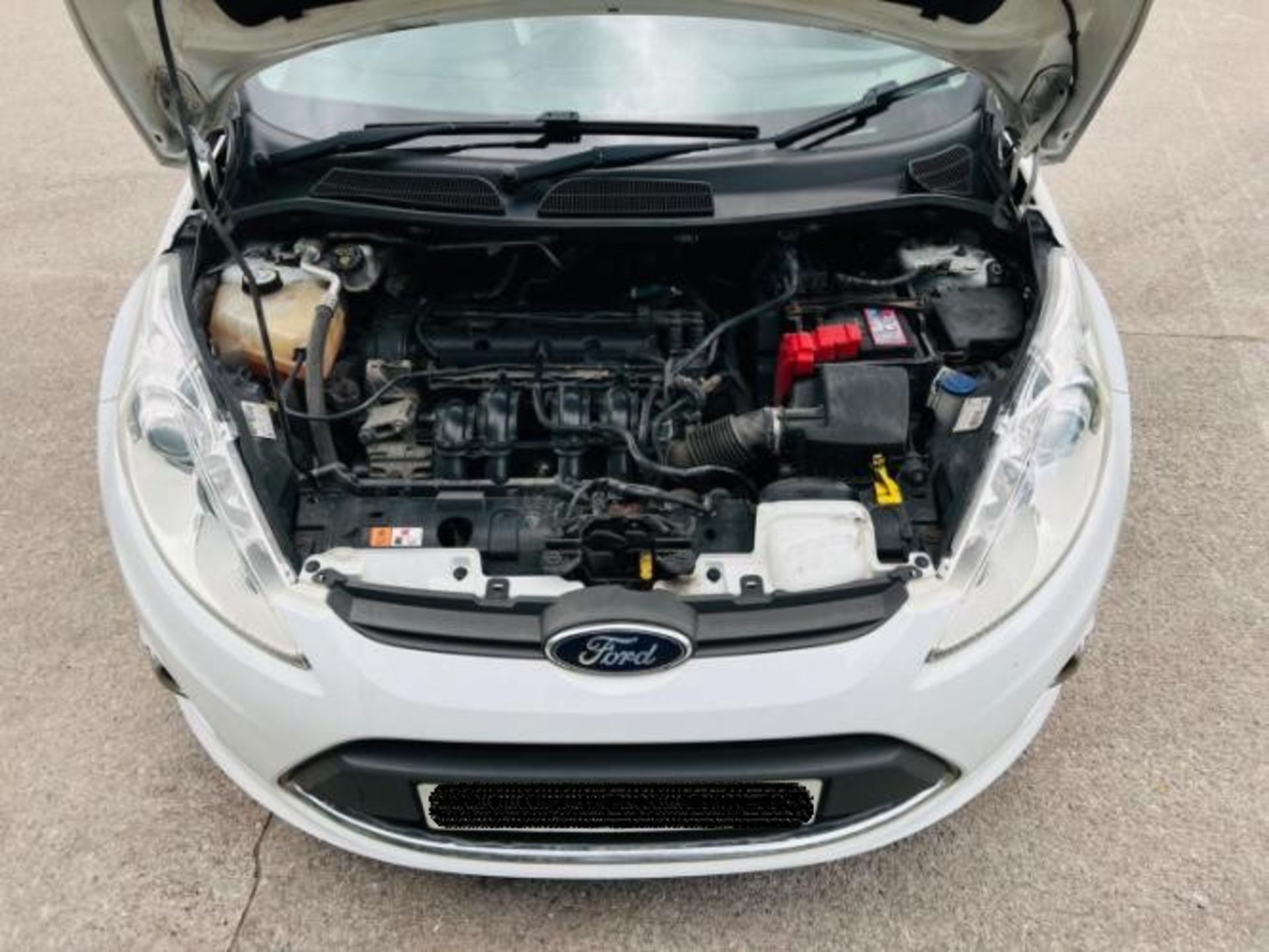 **(ONLY 105K MILEAGE)** 2012 FORD FIESTA 1.25 ZETEC 5DR >>--NO VAT ON HAMMER--<< - Image 21 of 35