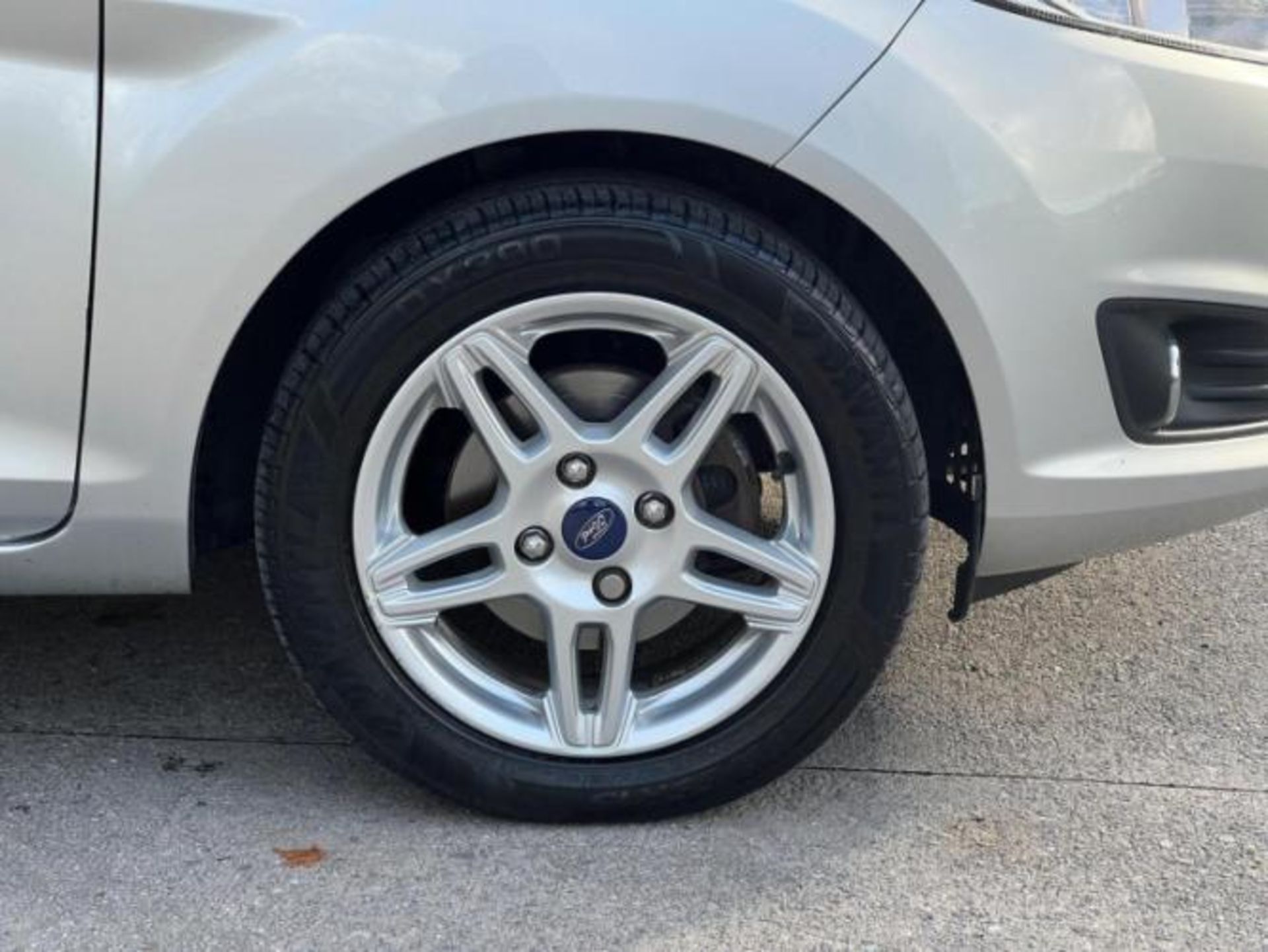 **(ONLY 62K MILEAGE)** FORD FIESTA 1.0T ECOBOOST ZETEC (S/S) 5DR>>--NO VAT ON HAMMER--<< - Image 20 of 35