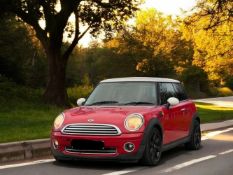 MINI HATCH 1.6 COOPER STEPTRONIC 3DR >>--NO VAT ON HAMMER--<<