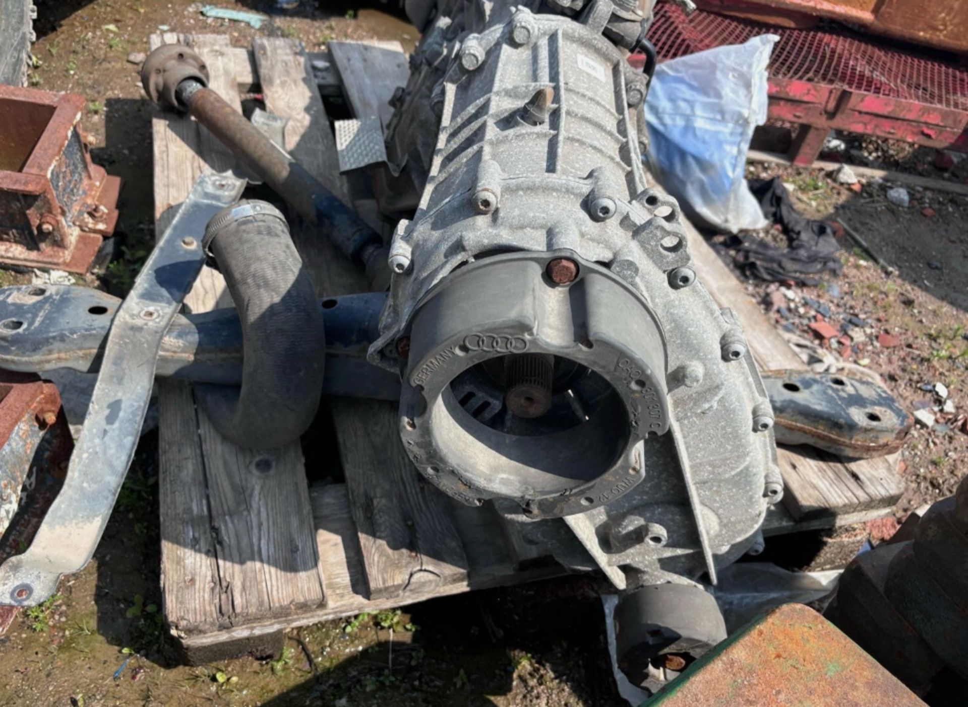 2013 AUDI Q7 – 6-SPEED AUTOMATIC GEARBOX & EGR VALVE - Image 5 of 5