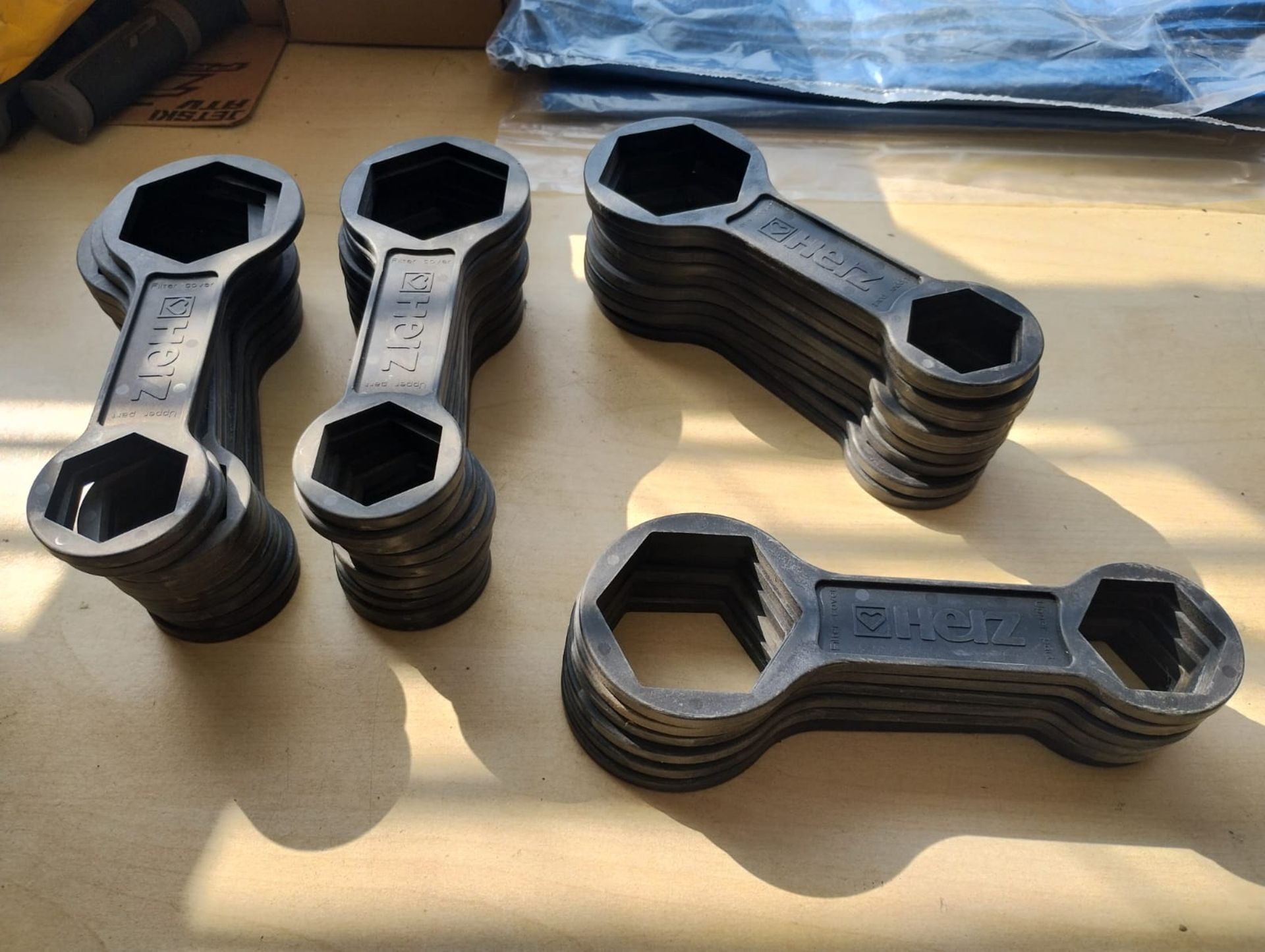 HERZ - BLACK FILTER COVER SPANNER - DOUBLE ENDED - JOBLOT OF 36 - NEW - Image 4 of 4