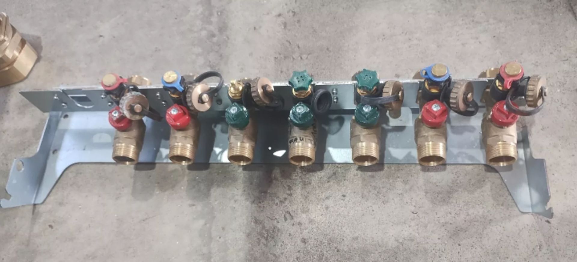 HERZ RAIL FIRST FIX FOR YORK /CALEDONIA HUI - 1401896 - Image 2 of 2