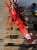 2 x various steel fabricated log splitting attachments