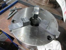 Un-named 3 jaw chuck, dia 8