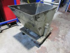 Mobile swarf bin, 32