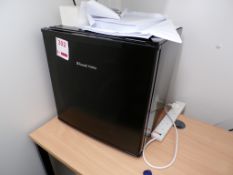 Russell Hobbs table top refrigerator