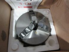 Un-named 3 jaw chuck, dia 5