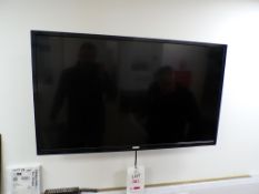 Seiki wall mounted monitor, 40