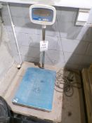 Brecknell digital floor scales, model S-100, max 75kg