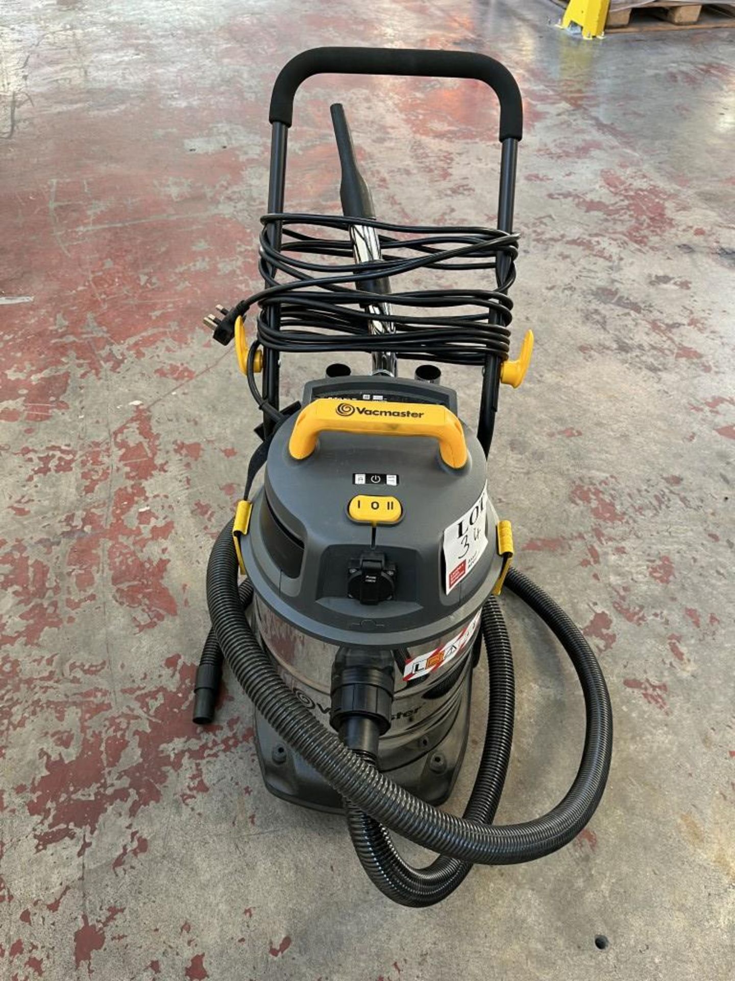 Vacmaster VK1630SWC vacuum cleaner, 1600w
