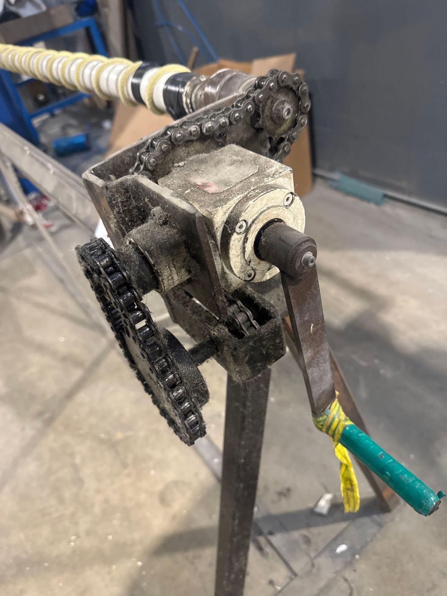 Purpose built roller relining machine - Image 2 of 4