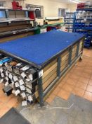 Upholstered top laying up table