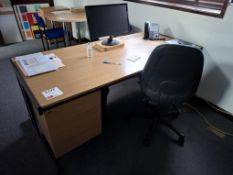 Light oak effect rectangular 3-drawer office desk