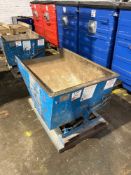 Chalford engineering 0.5 IND Special Mobile tipping skip (2002)