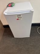 SIA under counter refrigerator