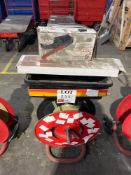 Manual pallet banding trolley