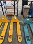 2000kg manual pallet truck