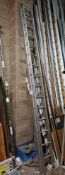 30-rung, 2-section aluminium double extension ladder