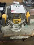 JCB R01500W router (240v), serial no. 201212002817