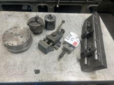 Two mini machining vices, 3