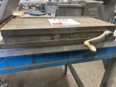 Eclipse permanent magnetic chuck