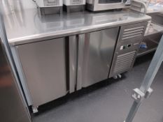 Hamoki GN2100TN Mobile 2-Door Counter Fridge