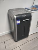 Fellowes C-220i strip cut paper shredder