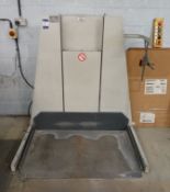 Polar LW1000-4 1000KG Capacity Stacklift (Year 2002, Machine Number 7272074)