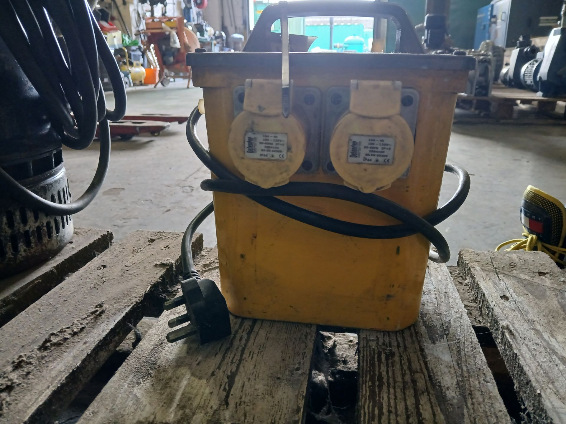 Defender 110V Transformer - Image 2 of 2