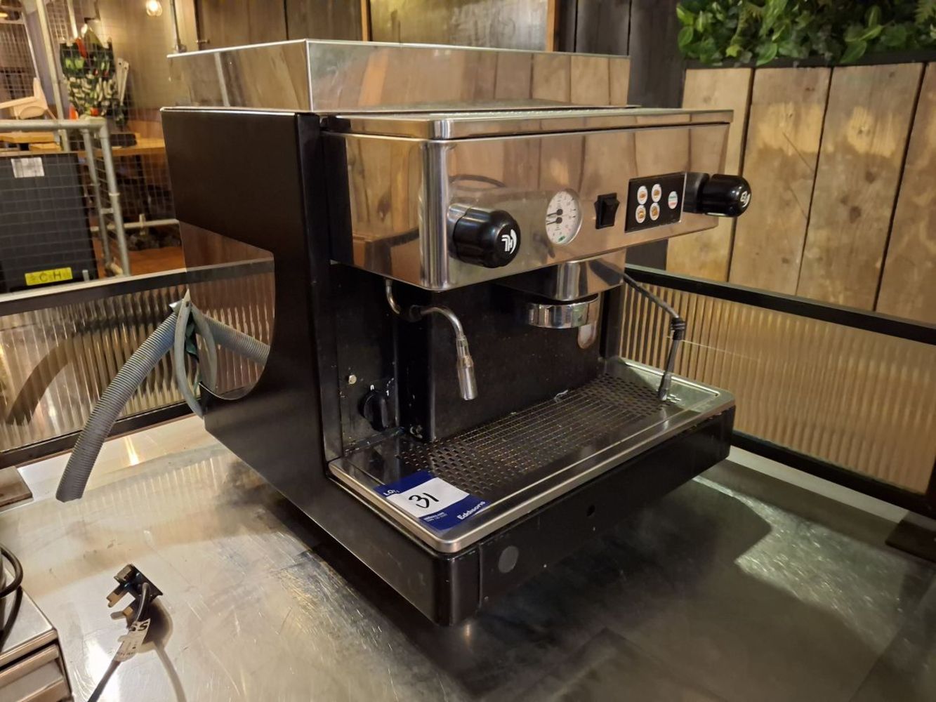 Contents of Café Bistro Bar