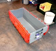2 x Plastic crates
