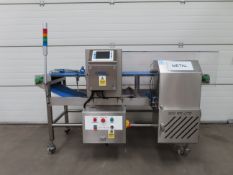 Cassel BD450 x 200 Aperture Metal detector with conveyor