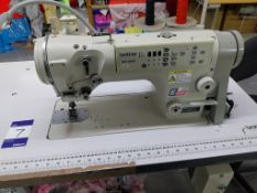 Brother E2-856 electronic zig zag sewing machine 240v, model LZ2-B856E-403, Serial number J9579212