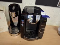 Bosch Tassimo coffee pod machine and Breville kettle with a selection of glasses