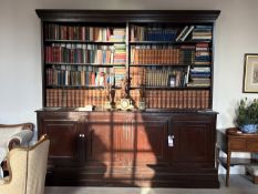 Large 4 shelf bookcase over 4 door cupboard. 2745mm x 600mm x 2630mm