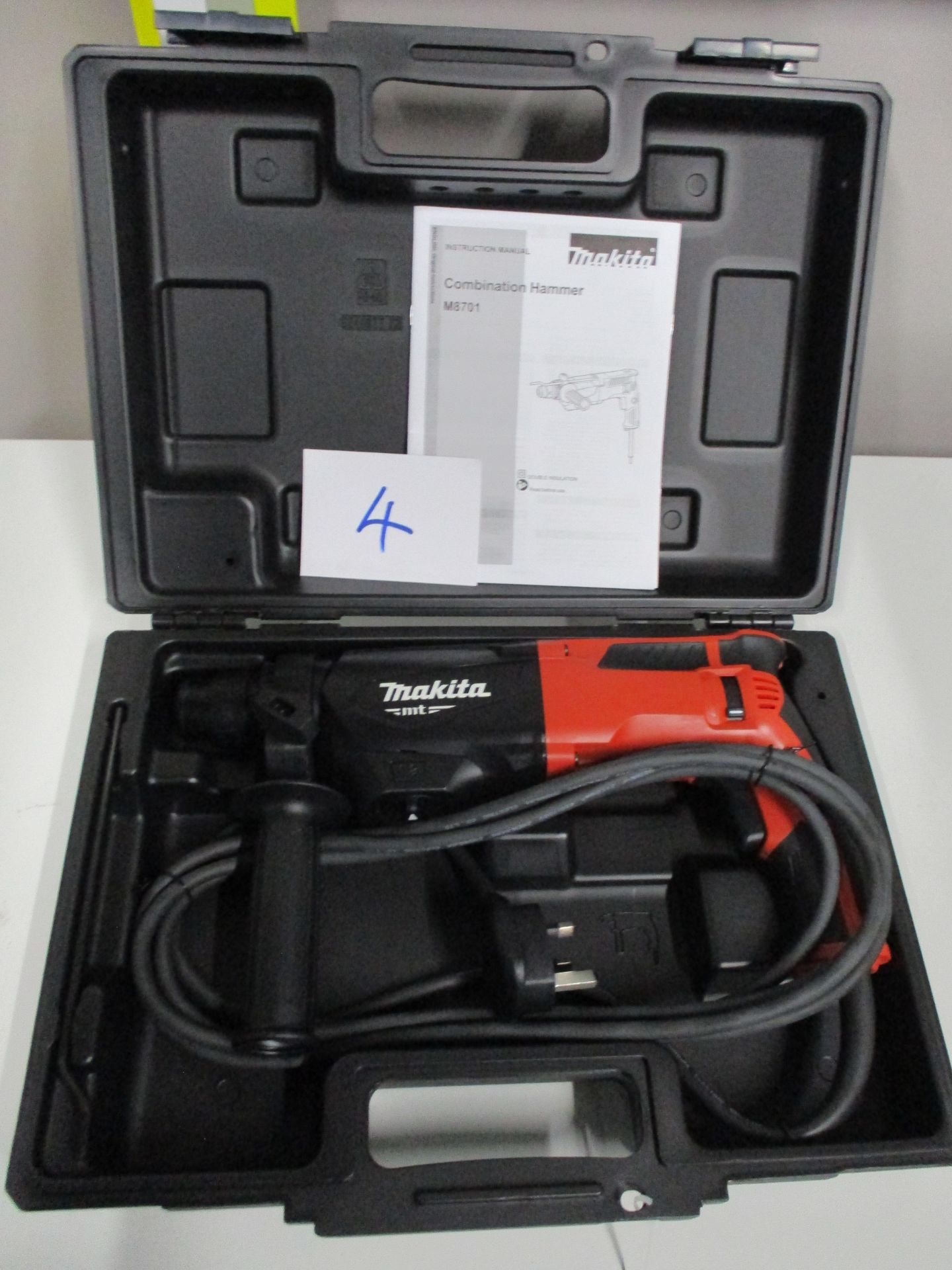Makita 240 Volt Combination Hammer Drill M8701 (Unused)
