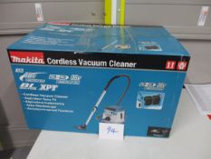 Makita DVC866LZX1 Cordless Dust Extractor (Uused/Body Only)