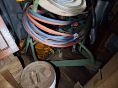 Bottle trolley with cutting torch