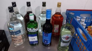 8 bottles of spirits to include 3 x rum Caladus Caribbean rum (2 x white, 1 x dark) 1 x Gordons gin,