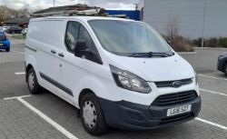 Ford Transit Custom (2015) and a good range of Dewalt and Bosch power tools from a building and decoration company