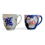 A Worcester coffee cup, decorated with alternating fan and vase shaped reserves, each with flowers