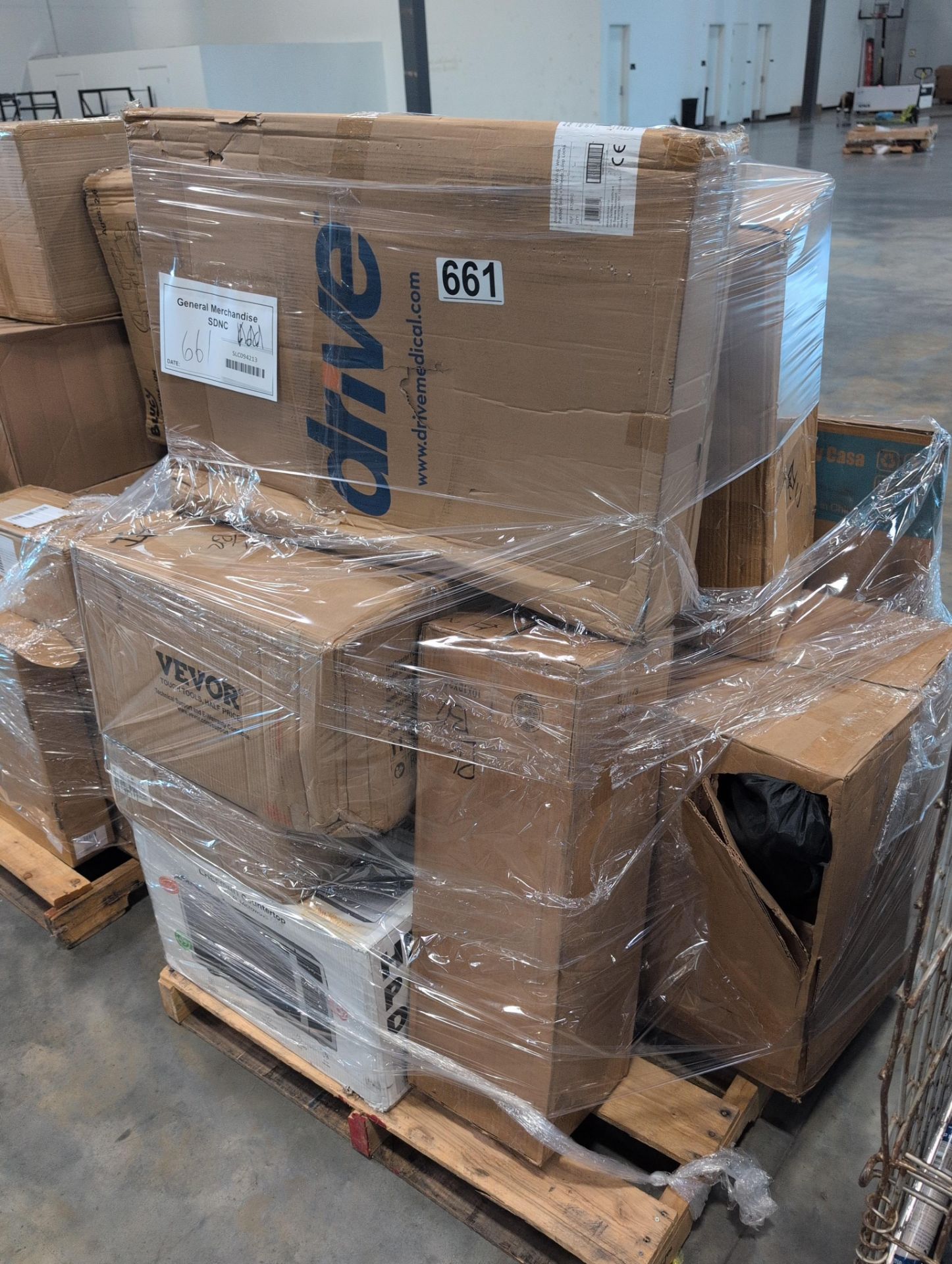 Sofa piece, folding table, Shefman countertop, VEVOR product, hoses ...