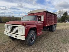 1974 Ford F600 Grain Truck