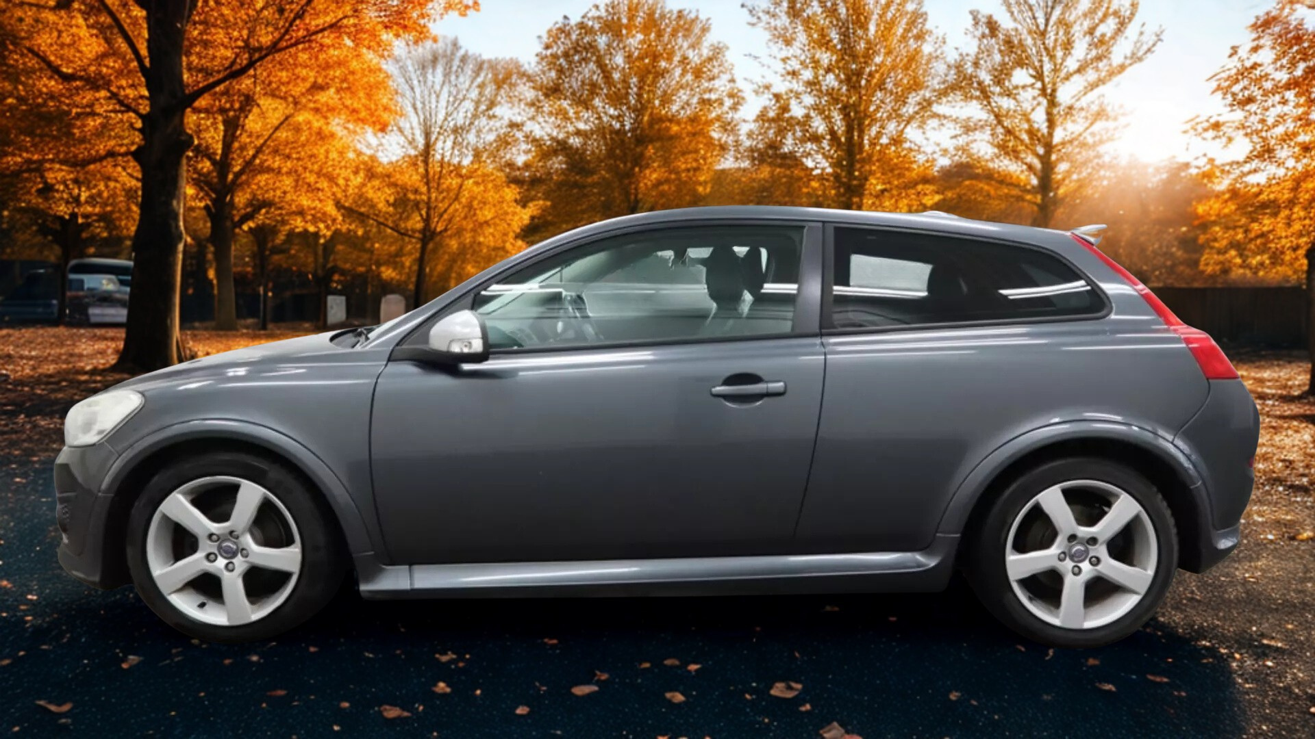 VOLVO C-30 R-DESIGN COUPE 2.0 Vehicle Make: VOLVO Vehicle Model: C30 ...